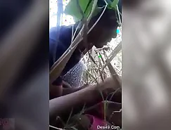 Desi slut and her XXX buddy have hot sex in the woods