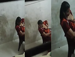 Tamil wifes boob show on live phone chat